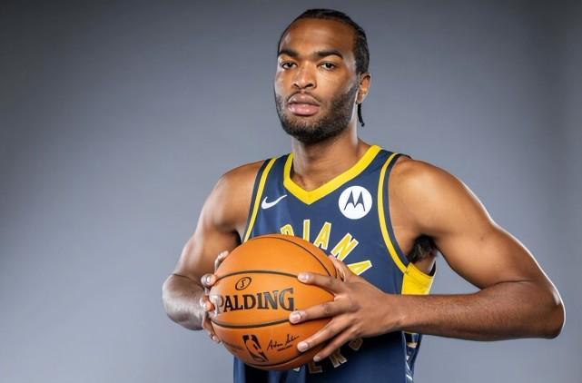 而另一位中 而另一位中