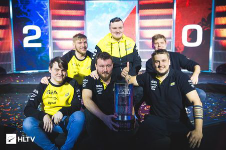 他的高尚品 他的高尚品