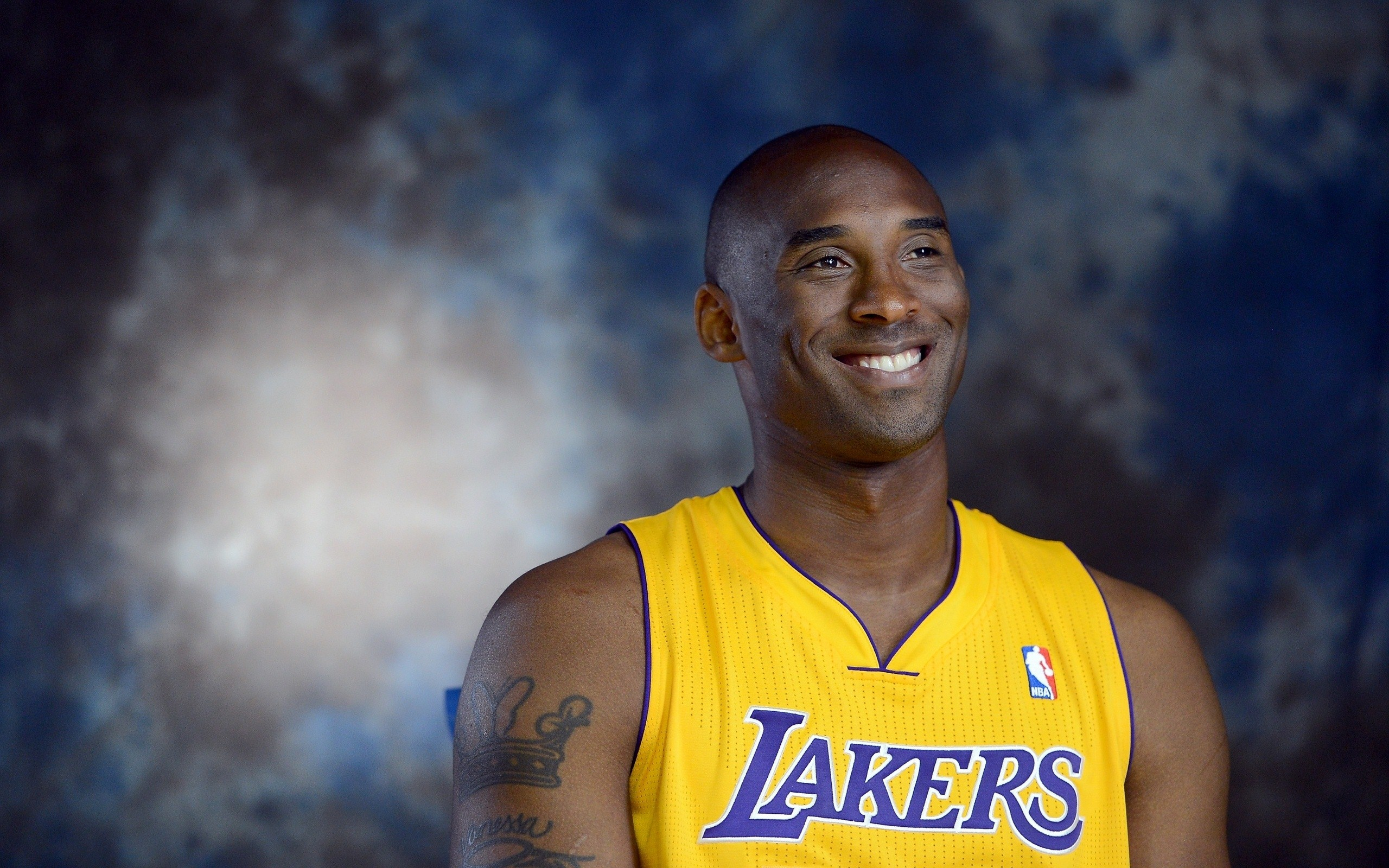 年仅21岁 年仅21岁