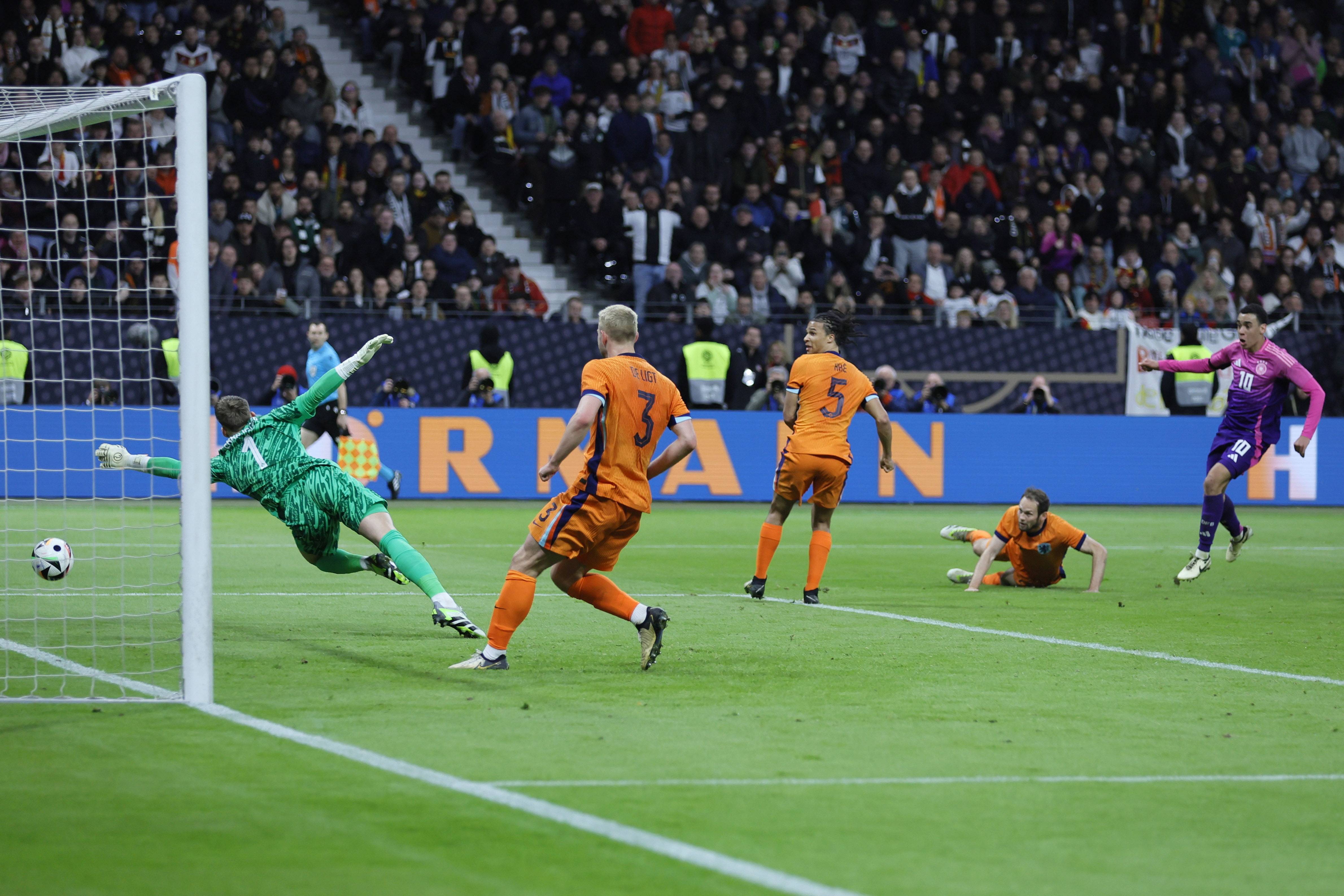 塑造与瑟洛 塑造与瑟洛