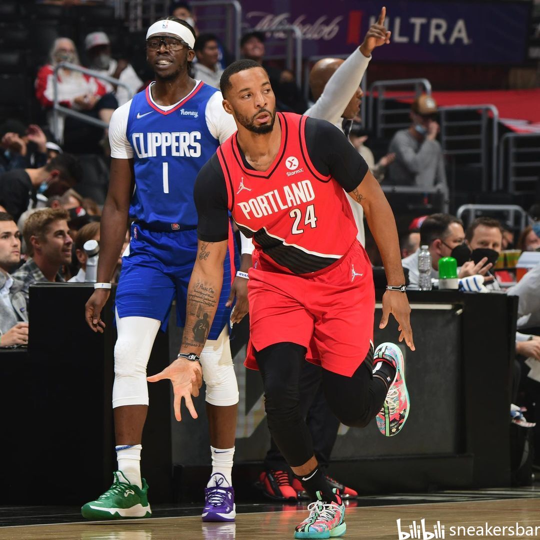 颁奖仪式上 颁奖仪式上