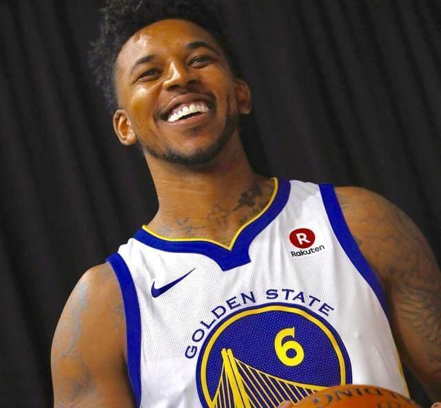 十人热刺4-0哥本哈根，范德芬一条龙破门，布伦南进球+染红